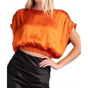 NEW GLAM silky crop top in rust
